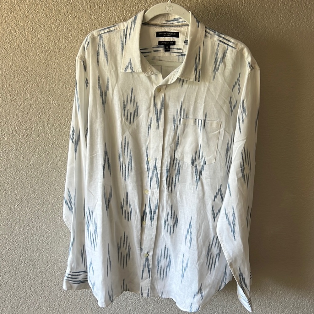 Banana Republic Camden fit 100% linen men’s shirt